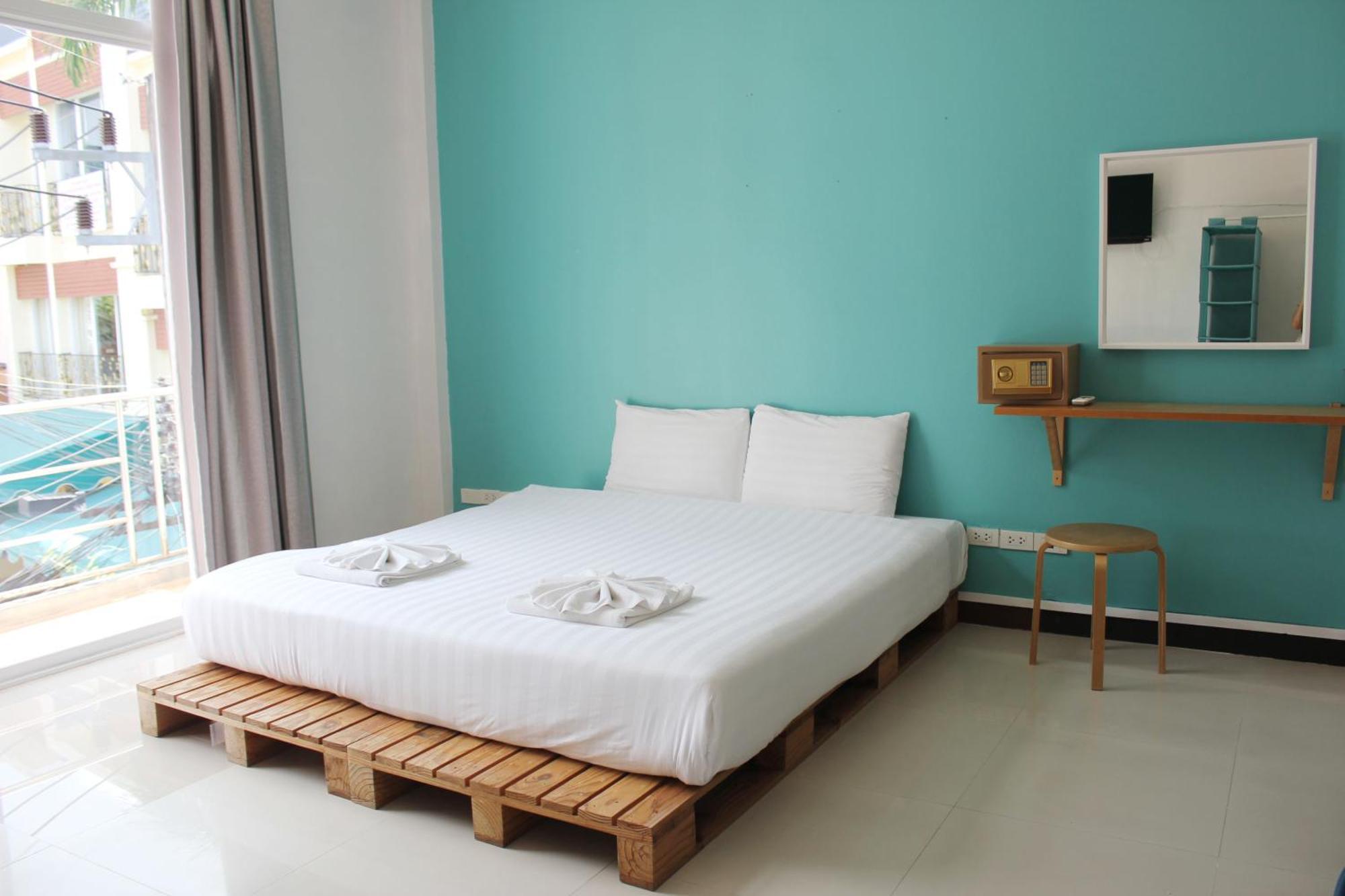 Kata Sea Host Hotel Karon Eksteriør billede