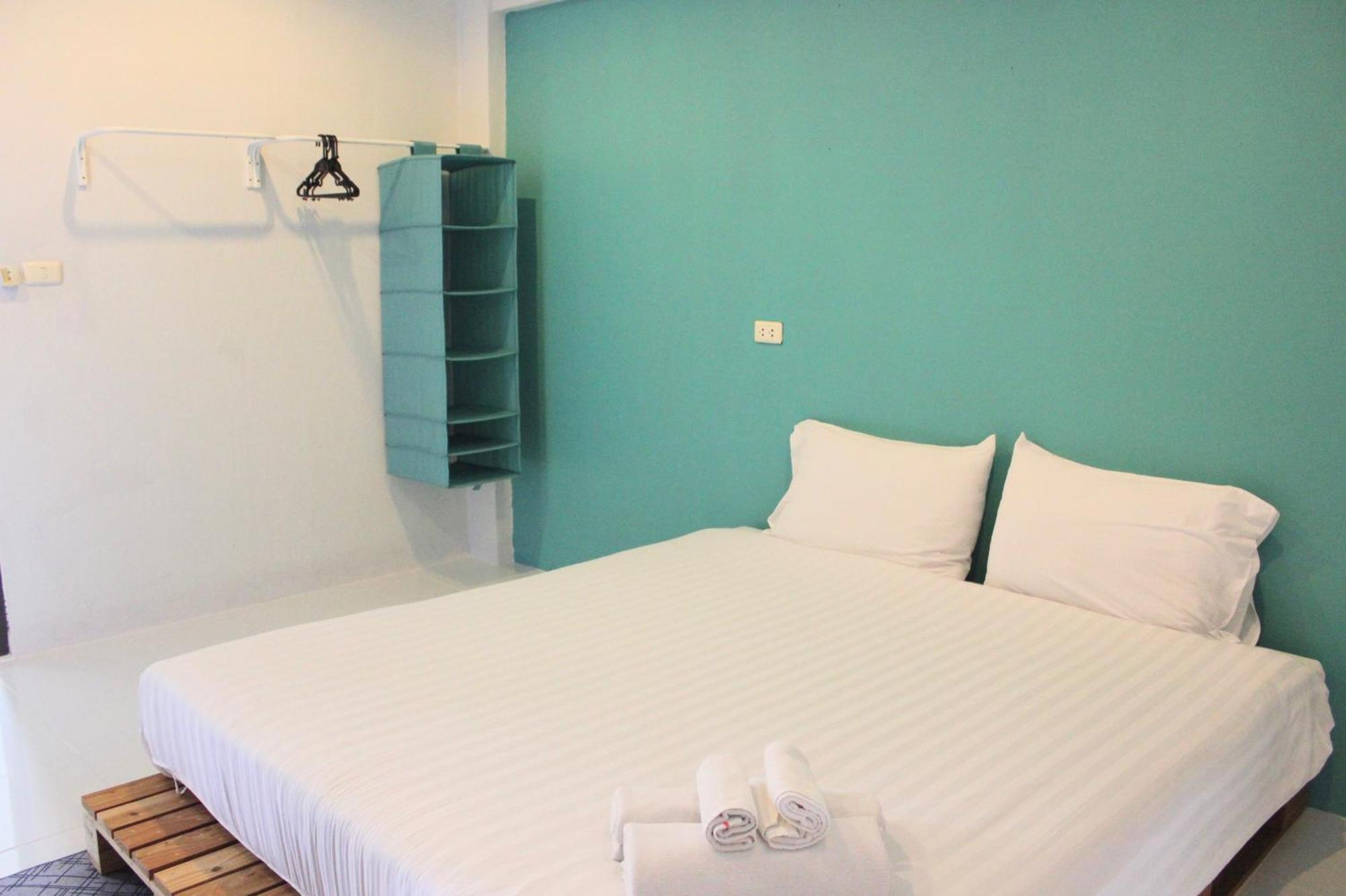Kata Sea Host Hotel Karon Eksteriør billede